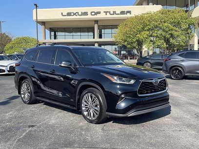 Used 2021 Toyota Highlander Platinum