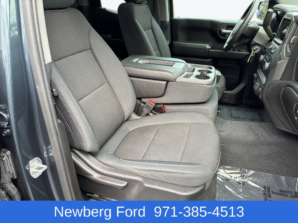 Used 2019 Chevrolet Silverado 1500 Custom Trail Boss w/ Custom Convenience Package AWD/4WD image 28