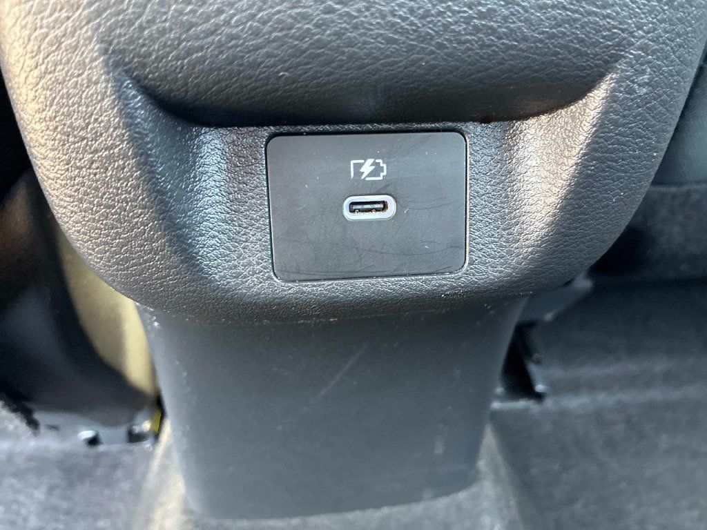 Certified 2024 Nissan Versa SV FWD image 16