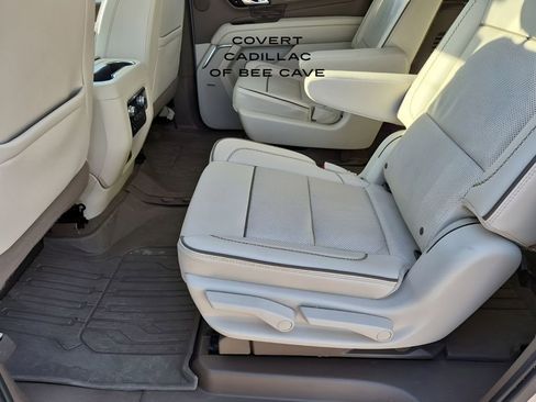 Used 2023 GMC Yukon XL Denali image 23