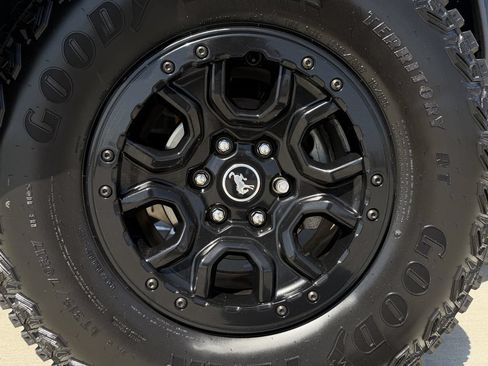 Used 2022 Ford Bronco Wildtrak AWD/4WD image 9