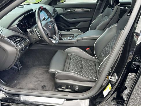 Used 2022 Cadillac CT5 V Blackwing w/ Parking Package RWD image 19