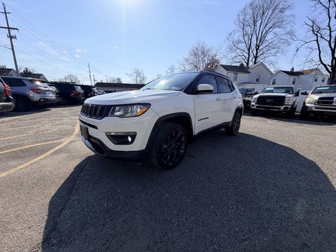 Used 2018 Jeep Compass Sport FWD image 32