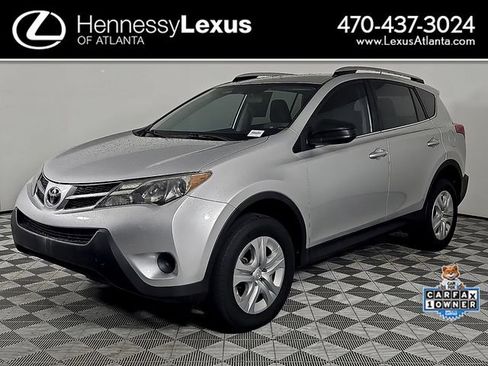 Used 2014 Toyota RAV4 LE FWD image 1