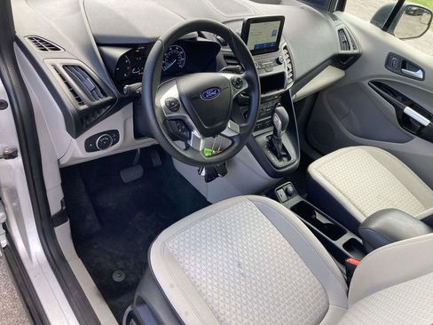 Used 2023 Ford Transit Connect XLT FWD image 18