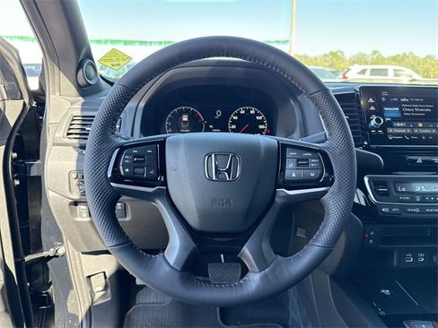 New 2026 Honda Ridgeline Black Edition image 35