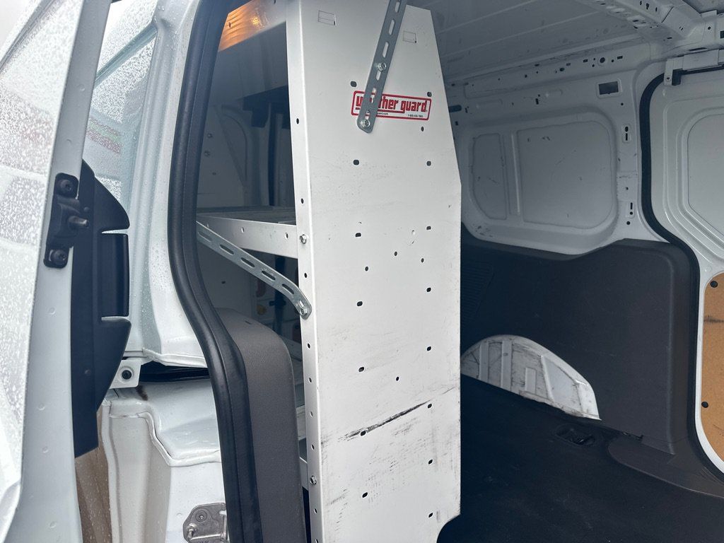 Used 2022 Ford Transit Connect XL FWD image 15