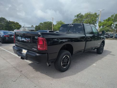 New 2026 RAM 3500 Laramie AWD/4WD image 5