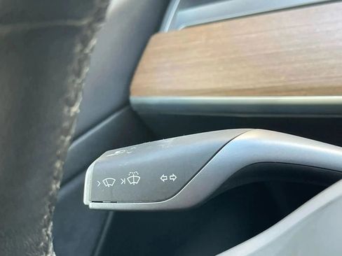 Used 2022 Tesla Model 3 image 20