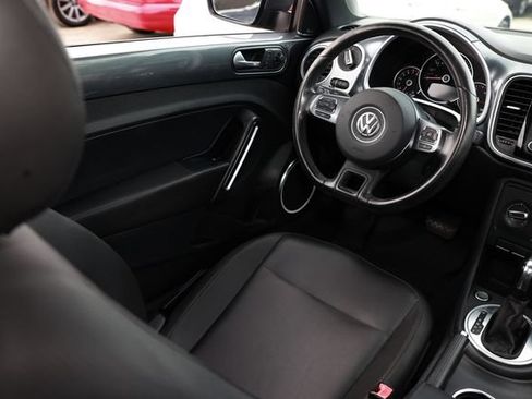 Used 2012 Volkswagen Beetle 2.5 FWD image 23
