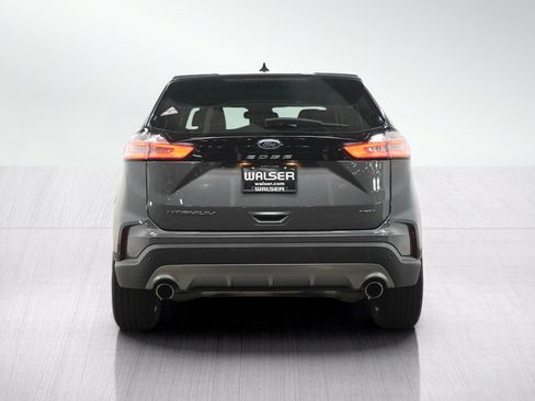 Used 2024 Ford Edge Titanium AWD/4WD image 5