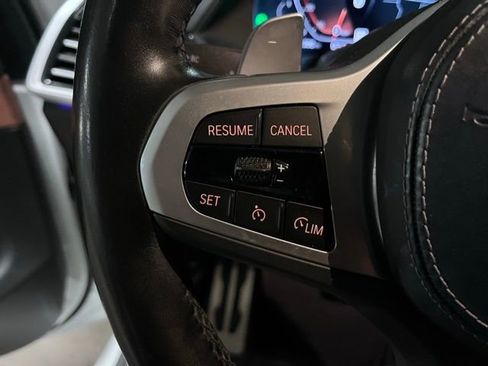 Used 2022 BMW X5 sDrive40i w/ M Sport Package image 26