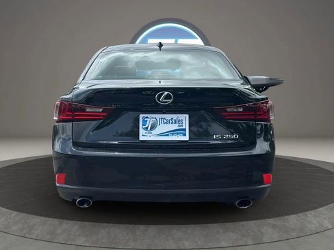 Used 2014 Lexus IS 250 w/ F-Sport Package RWD image 4