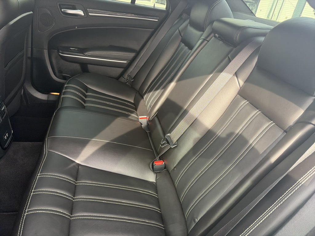 Used 2023 Chrysler 300 S RWD image 28