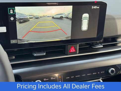 New 2026 Kia Carnival LXS FWD image 18