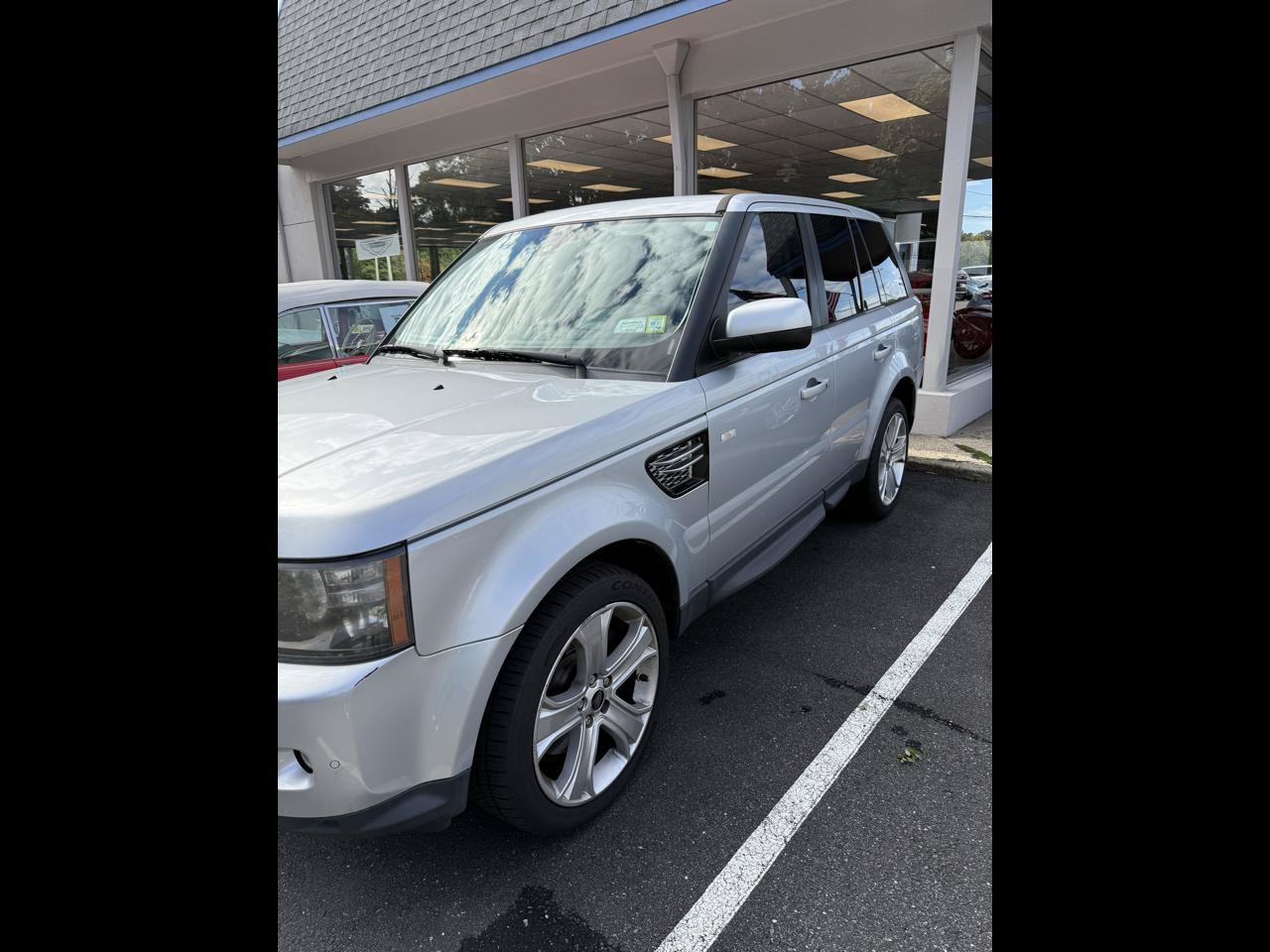 Used 2013 Land Rover Range Rover Sport HSE LUX AWD/4WD image 1