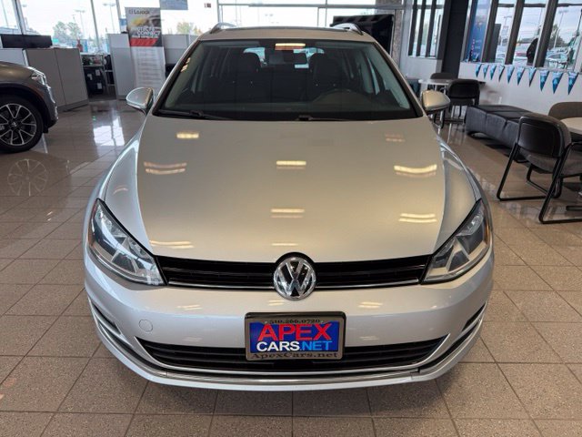 Used 2017 Volkswagen Golf SE FWD image 8
