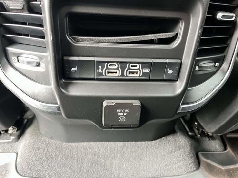 Used 2019 RAM 1500 Laramie image 29