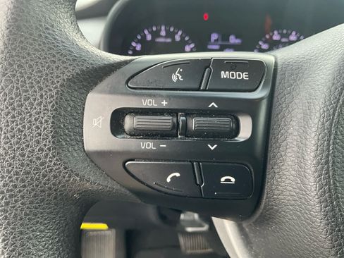 Used 2020 Kia Rio S FWD image 22
