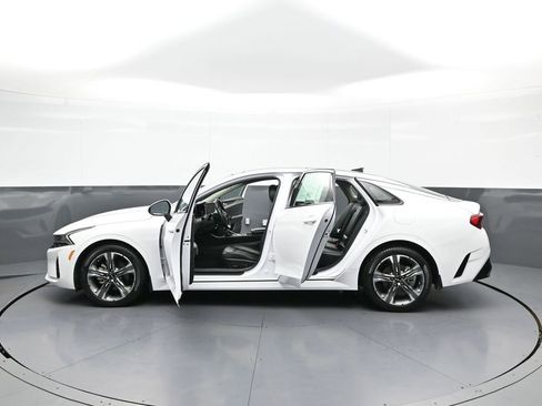 Used 2023 Kia K5 EX FWD image 43
