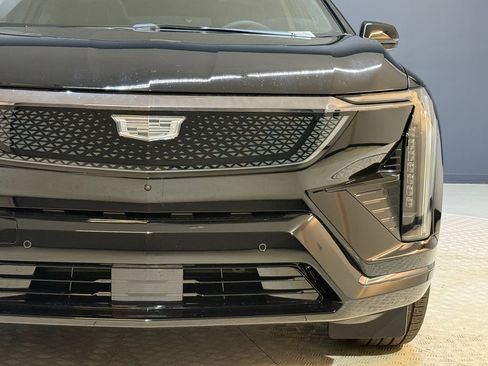 New 2026 Cadillac Optiq Sport 1 image 11
