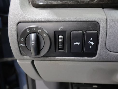 Used 2005 Mercury Montego Premier FWD image 27