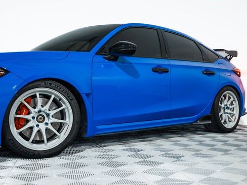 Used 2024 Honda Civic Type R image 13