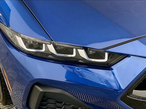 Used 2024 Ford Mustang GT Premium image 27