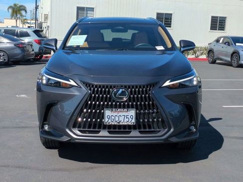 Used 2024 Lexus NX 250 FWD image 2
