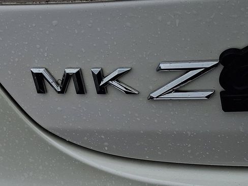 Used 2019 Lincoln MKZ Reserve w/ Reserve Plus Package image 30