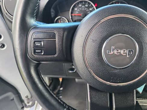 Used 2011 Jeep Wrangler Sport image 33