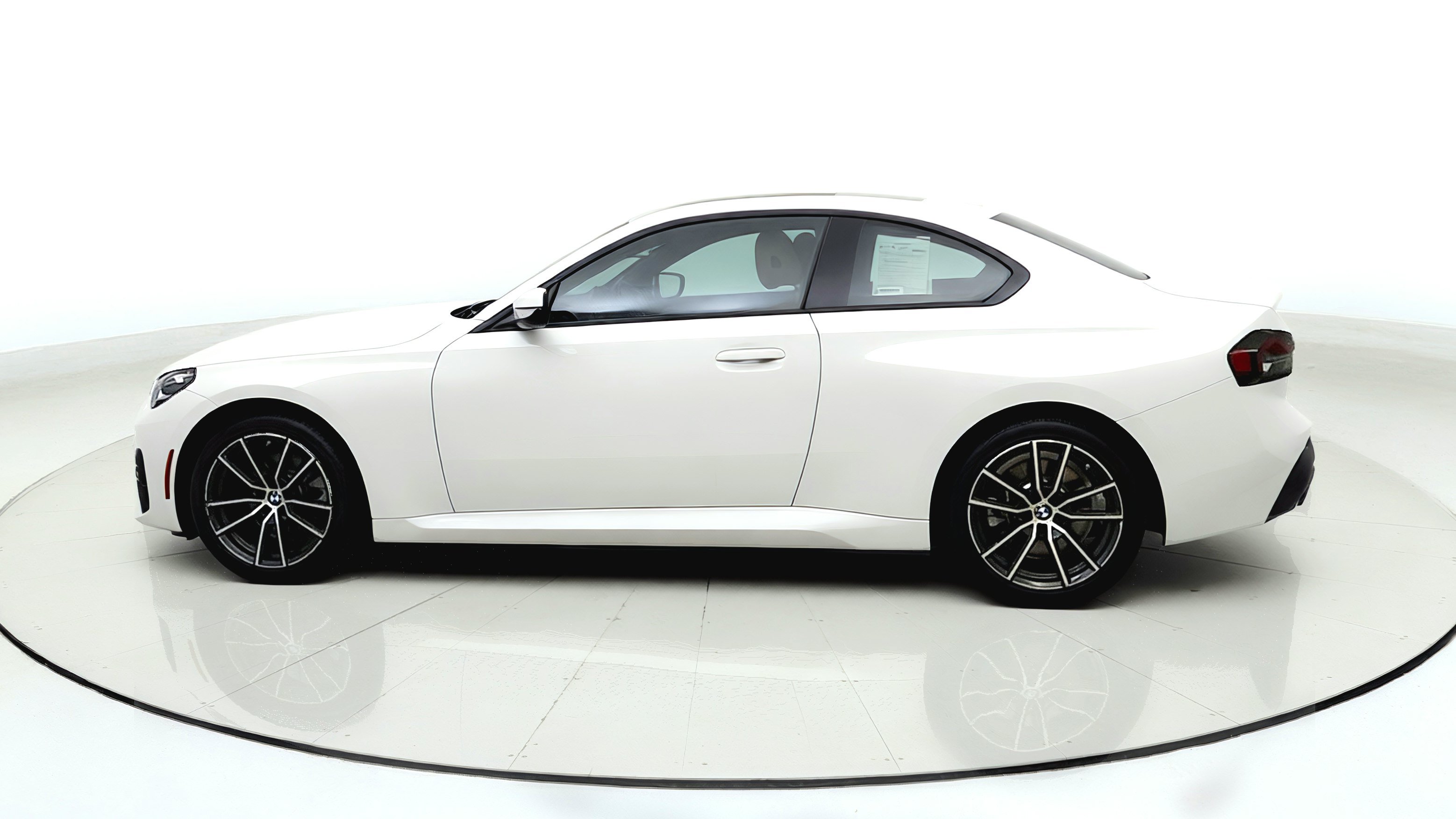 Used 2023 BMW 230i xDrive Coupe w/ Convenience Package AWD/4WD image 4