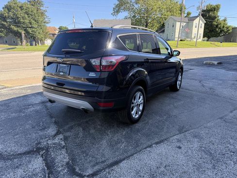 Used 2018 Ford Escape SEL FWD image 4