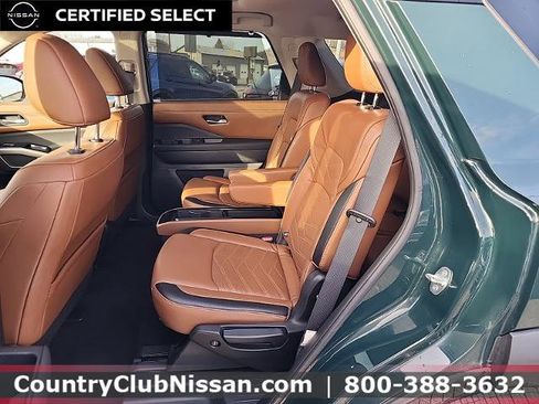 Certified 2022 Nissan Pathfinder Platinum w/ Cargo Package image 24