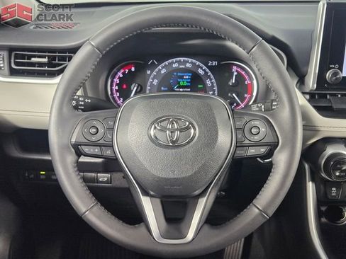 Used 2024 Toyota RAV4 XLE image 21