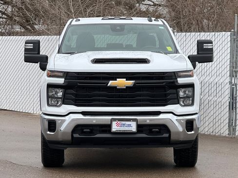 New 2026 Chevrolet Silverado 3500 W/T image 6