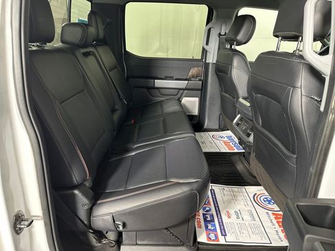 Used 2022 Ford F150 Lariat w/ Equipment Group 502A High image 18