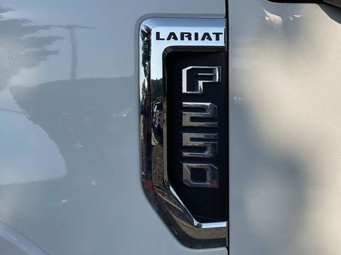Used 2022 Ford F250 Lariat w/ Tremor Off-Road Package AWD/4WD image 11