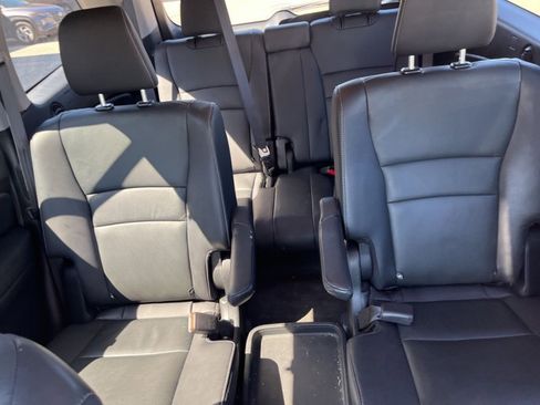 Used 2021 Honda Pilot Touring image 28