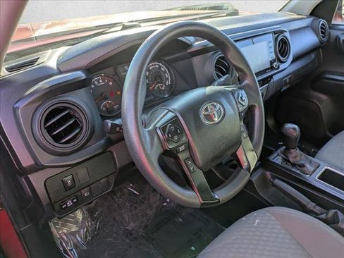 Used 2022 Toyota Tacoma SR image 10