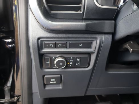 Used 2022 Ford F150 XLT w/ Equipment Group 302A High AWD/4WD image 13