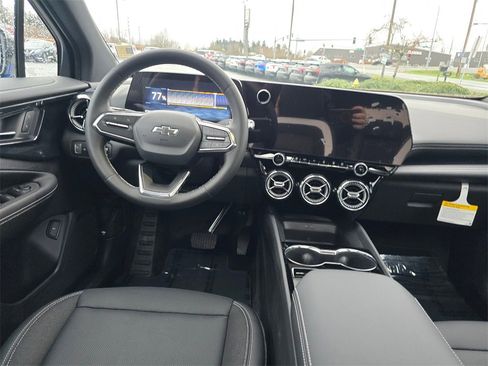 New 2026 Chevrolet Blazer EV LT image 15