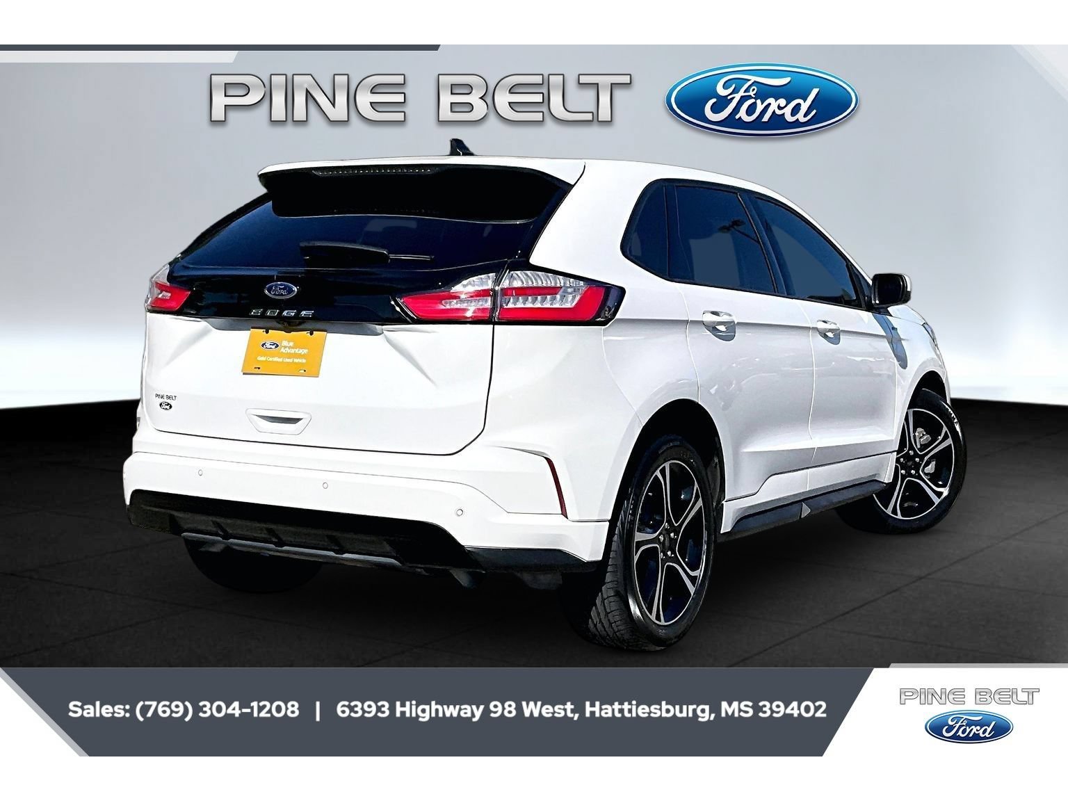 Certified 2022 Ford Edge ST-Line w/ Cargo Accessory Package AWD/4WD image 11