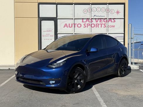 Used 2021 Tesla Model Y Long Range image 4