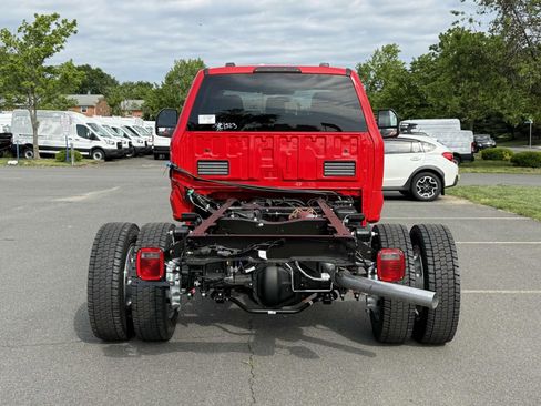 New 2025 Ford F450 XLT w/ XLT Value Package image 3