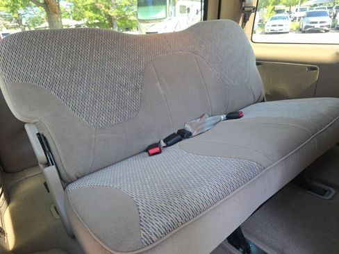 Used 1998 Ford Expedition XLT AWD/4WD image 17