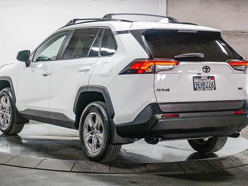 Certified 2023 Toyota RAV4 XLE w/ Convenience Package FWD image 9