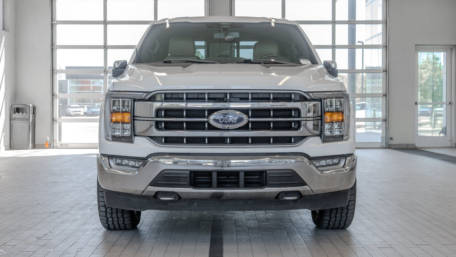 Used 2022 Ford F150 Lariat w/ Max Trailer Tow Package AWD/4WD image 11
