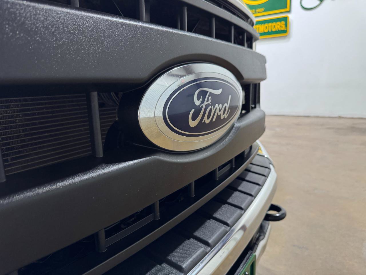 Used 2022 Ford F250 XL w/ Power Equipment Group RWD image 39