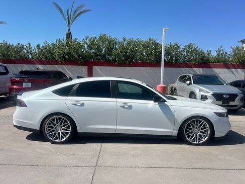 Used 2024 Honda Accord Sport image 3